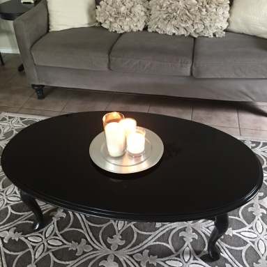 Oval tinted glass table top
